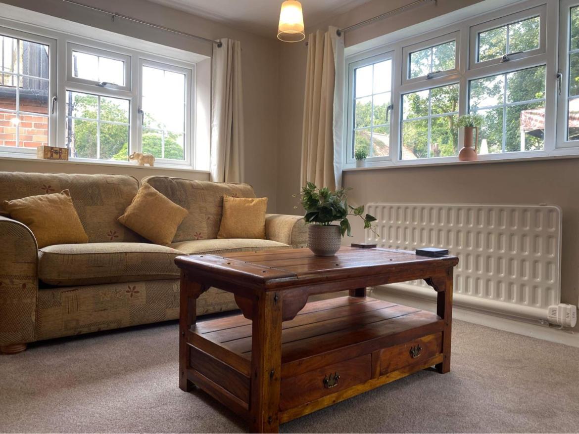 Crown & Anchor Bed and Breakfast Grantham Εξωτερικό φωτογραφία